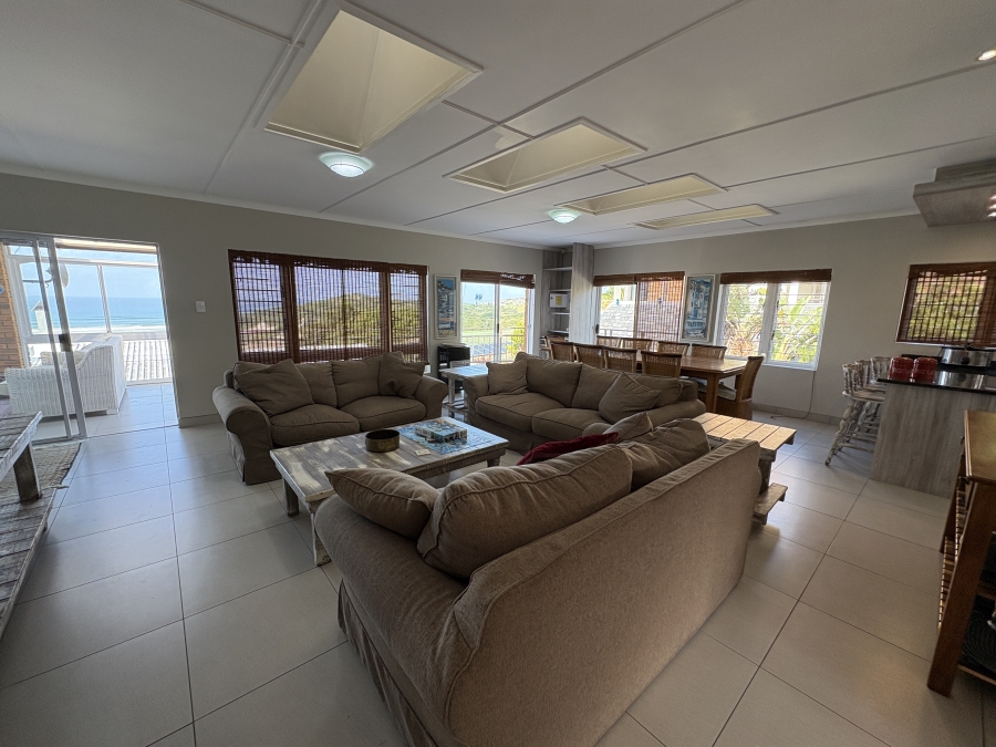 6 Bedroom Property for Sale in Cintsa East Eastern Cape